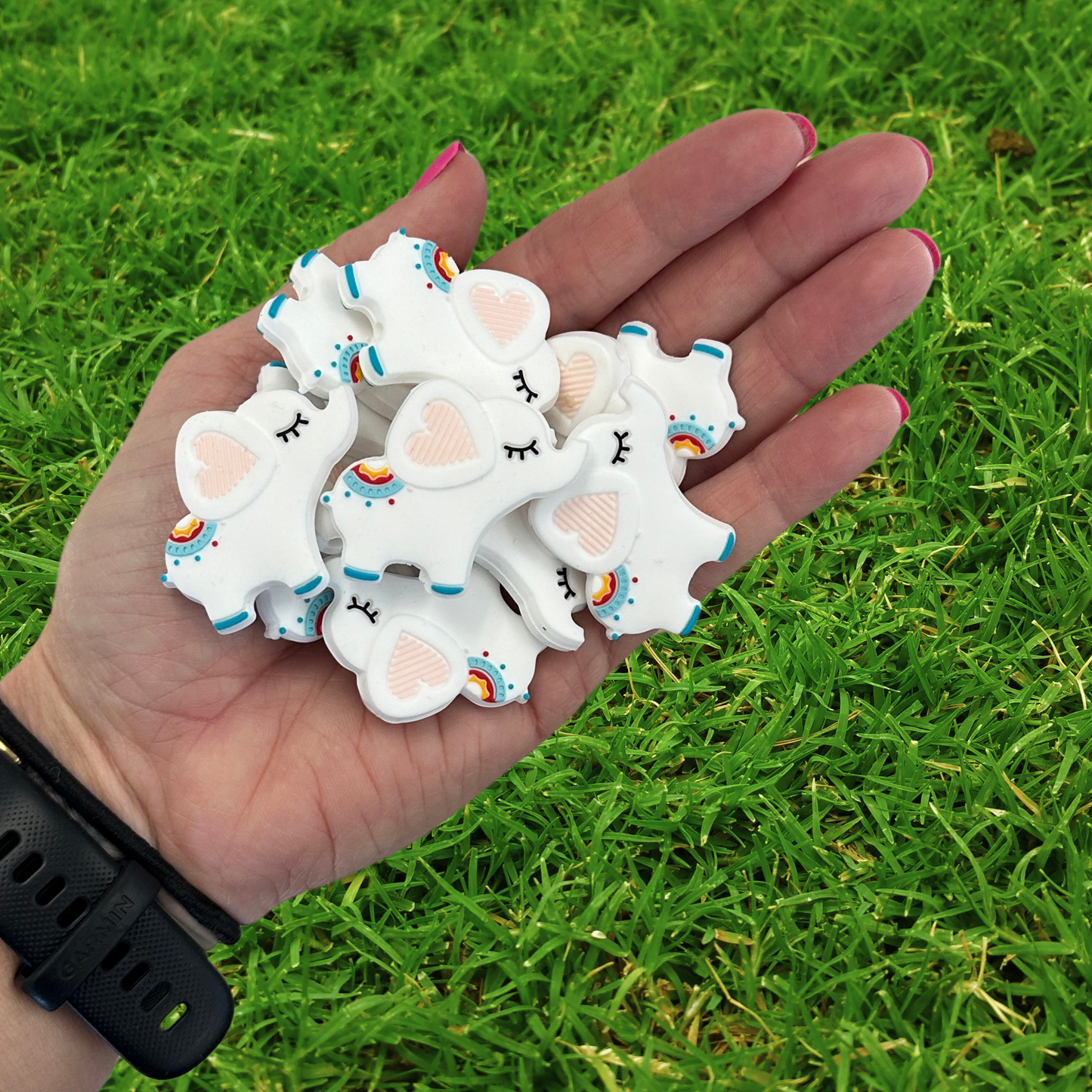 White Elephant Silicone Focal Bead | 12 Pack