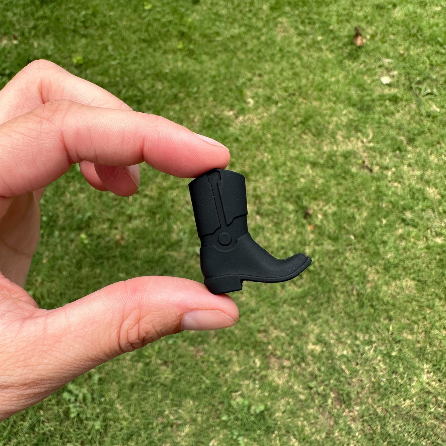 Black Cowboy Boots Silicone Bead| 12 pk