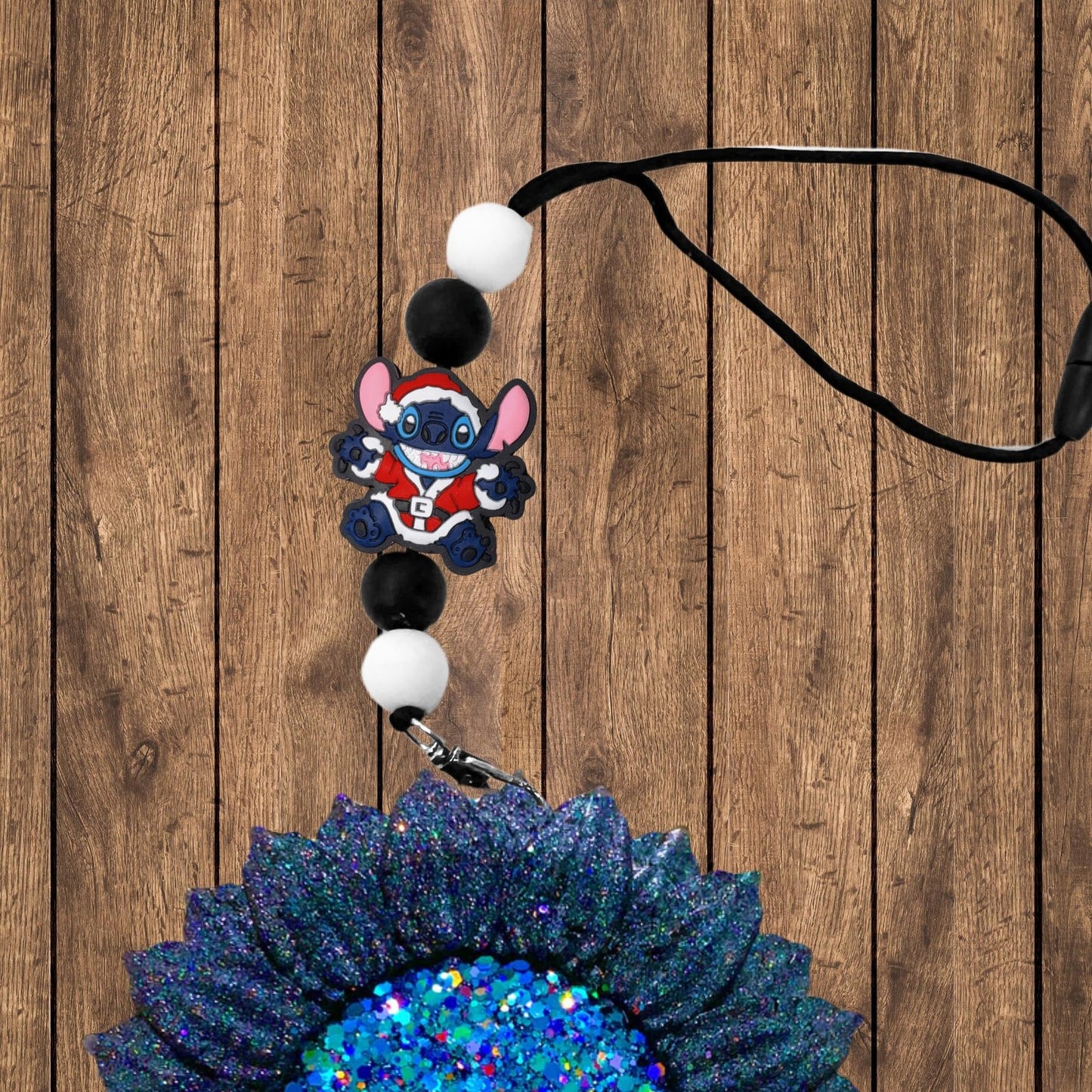 Blue Alien Ohana Santa Christmas Monster Movie Character Silicone Focal Bead 2.9cm 12pk Bulk Means Family Popular Star Li Stitc