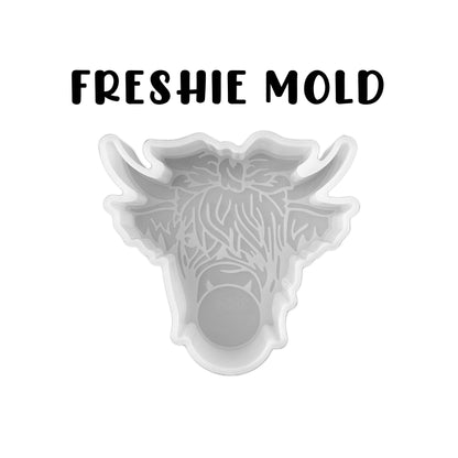 Hairy Highland Dairy Cow Blowing Bubble Gum Freshie Silicone Mold 4.88x4.68x1”