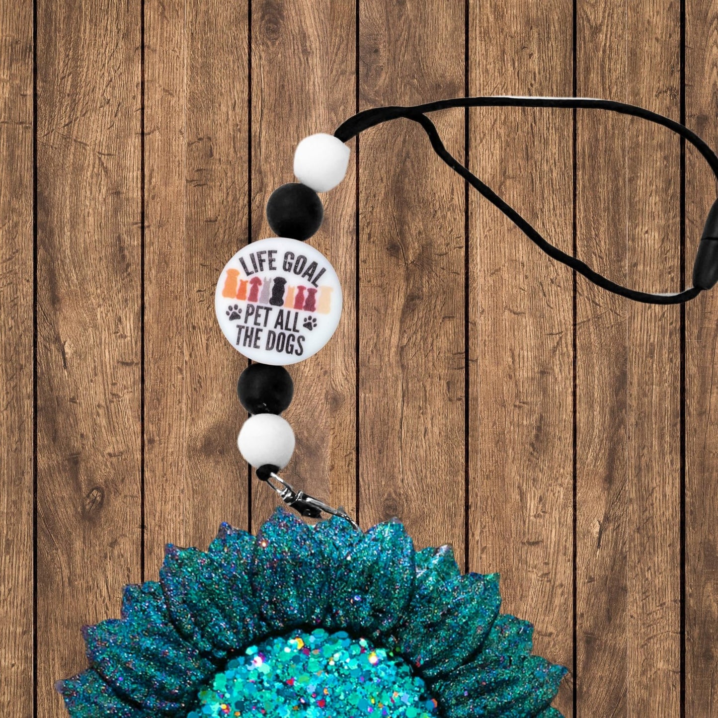 Life Goal Pet All The Dogs Circle Silicone Focal Bead 12pk 2.6 cm Dog Mom Animal Lover Beadable Pen Keychain Freshie Hanger Dachshund