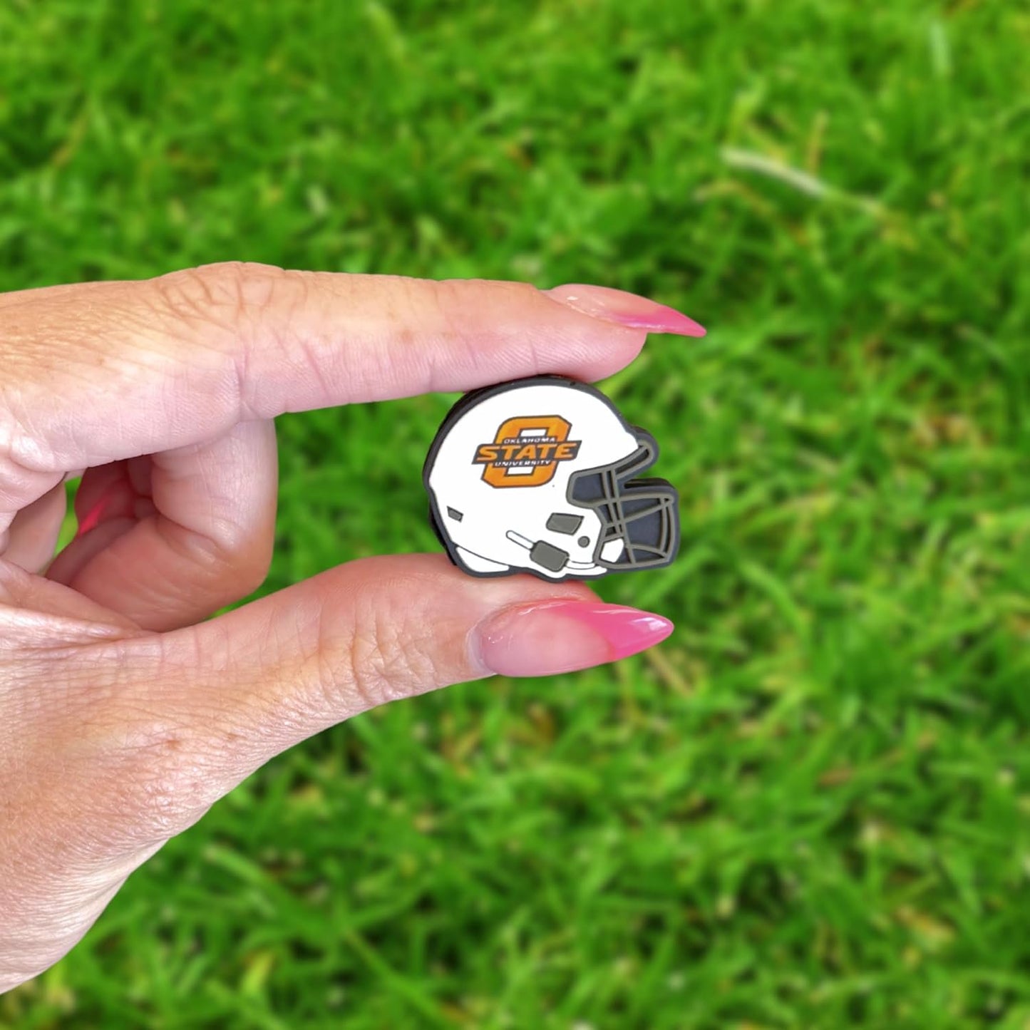 Oklahoma State Football Helmet Silicone Focal Bead 12pk 0.95x1.15” Bulk Beadable Pen Keychain Sports White Orange University DIY